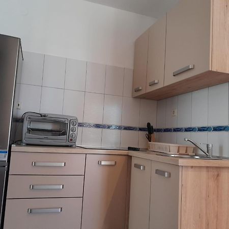Sreca Apartment Near Beach With Bbq Bibinje Exterior photo
